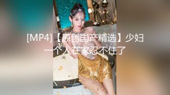 商场女厕全景偷拍多位美女嘘嘘都是漂亮美女 (6)