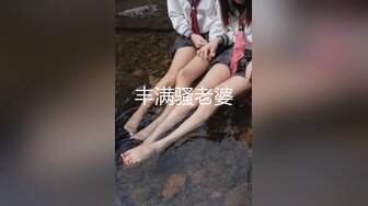 超美颜值小姐姐宫廷装诱惑，漏着骚奶子在线撩狼友加微信发福利，淫声荡语分享在线自拍小视频