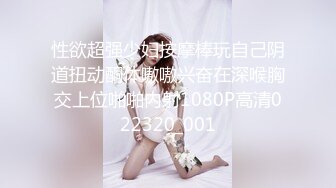 憨憨老公会活儿多：我帮你舔呀。女：嗯嗯啊啊~痒痒，好舒服，表情耐看，真淫荡~这样的老婆太爽了，又色又乖！