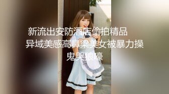 理发店老板娘兼职按摩卖淫女，全程露脸给小哥理完发后按摩，让小哥揉着奶子口交大鸡巴射精，精彩不要错过